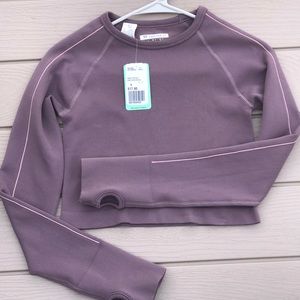 Forever21 Workout Long sleeve crop top!